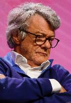 Medef Colloque Pensez Entreprise De Demain - Paris