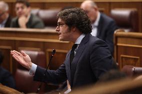 Government Faces Congressional Control Session After Resignation - Madrid