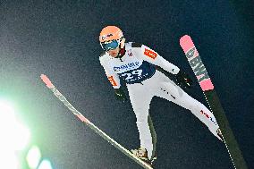 SKI JUMPING WORLD CUP LARGE HILL