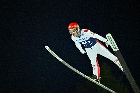 SKI JUMPING WORLD CUP LARGE HILL