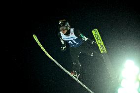 SKI JUMPING WORLD CUP LARGE HILL