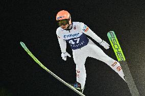 SKI JUMPING WORLD CUP LARGE HILL