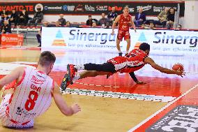 BASKET - Serie A2 - Sella Cento vs Dole Basket Rimini