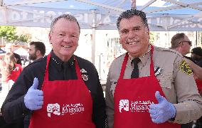 2025 Thanks & Giving On Skid Row - LA