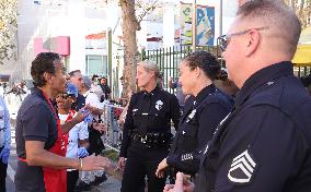 2025 Thanks & Giving On Skid Row - LA