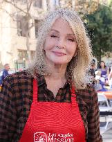 2025 Thanks & Giving On Skid Row - LA