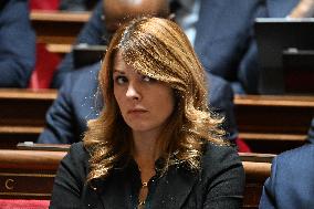 Questions To Government At The Senate - Paris