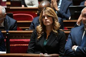 Questions To Government At The Senate - Paris