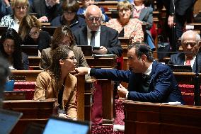 Questions To Government At The Senate - Paris