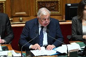 Questions To Government At The Senate - Paris