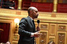 Questions To Government At The Senate - Paris