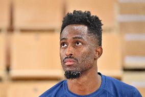 Euroleague Basketball - AS Monaco v Anadolu Efes