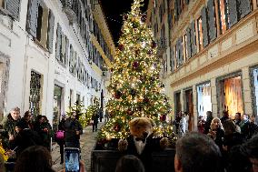 Christmas Lights and Decorations in Milan - Italy