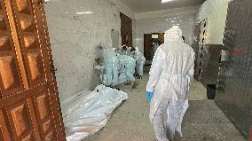 Red Cross Receives Bodies From Israel - Khan Younis