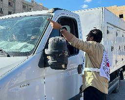 Red Cross Receives Bodies From Israel - Khan Younis