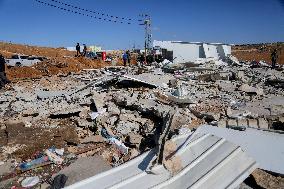 Shops Demolished in West Bank