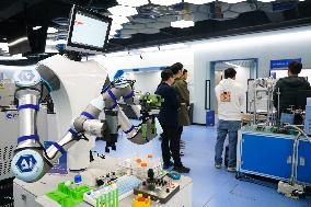 Robot Chemist - China