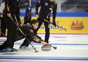 Curlingin EM-kilpailut Kisakalliossa