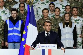 Macron Visits The 27th Mountain Infantry Brigade - Varces