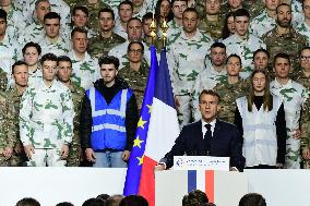 Macron Visits The 27th Mountain Infantry Brigade - Varces