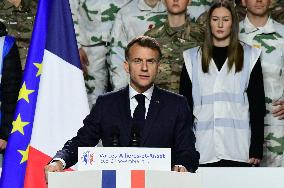 Macron Visits The 27th Mountain Infantry Brigade - Varces