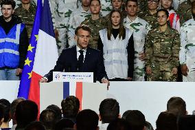 Macron Visits The 27th Mountain Infantry Brigade - Varces