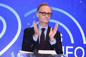 Exclusive - BFMTV 20th Anniversary - Paris