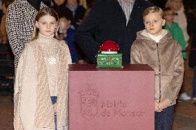 NO TABLOIDS - Launch Of The Christmas Lights - Monaco