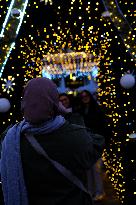 Christmas Market At Place Du Capitole - Toulouse