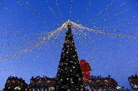 Christmas Market At Place Du Capitole - Toulouse
