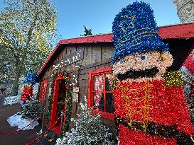 Christmas Market At Place Du Capitole - Toulouse