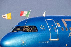Pope Leo XIV Boards Plane On His Way To Turkey - Rome