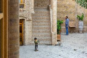 Darougheh Historical House - Iran