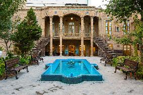 Darougheh Historical House - Iran