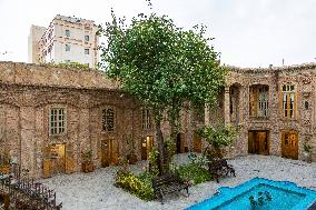 Darougheh Historical House - Iran