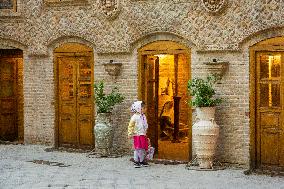Darougheh Historical House - Iran