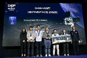 Alice Rufo visits Defence Innovation Forum - FID in Paris FA