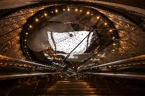 Villejuif - Gustave Roussy Metro Station Illustrations - Paris