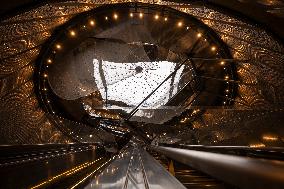 Villejuif - Gustave Roussy Metro Station Illustrations - Paris