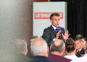 Macron meets readers of the Ebra group - Mirecourt