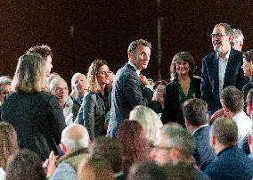 Macron meets readers of the Ebra group - Mirecourt