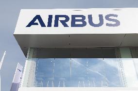 53e International Air Show - Le Bourget