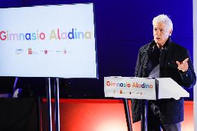 Richard Gere At A Groundbreaking Ceremony for Pediatric Gymnasium - Spain