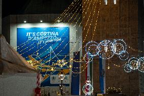 New Olympic Christmas Decorations In Cortina - Italy