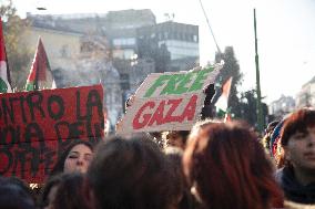 General Strike in Italy - Milan