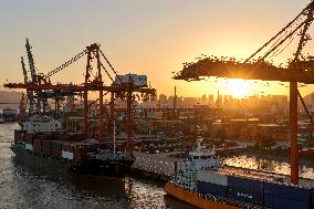 Qingzhou Container Terminal in Fuzhou
