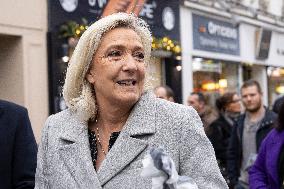 Marine Le Pen At Carvin Market for RN 2026 Municipal Campaign - Hauts-de-France