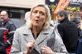 Marine Le Pen At Carvin Market for RN 2026 Municipal Campaign - Hauts-de-France