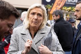 Marine Le Pen At Carvin Market for RN 2026 Municipal Campaign - Hauts-de-France