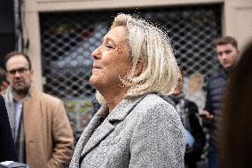 Marine Le Pen At Carvin Market for RN 2026 Municipal Campaign - Hauts-de-France